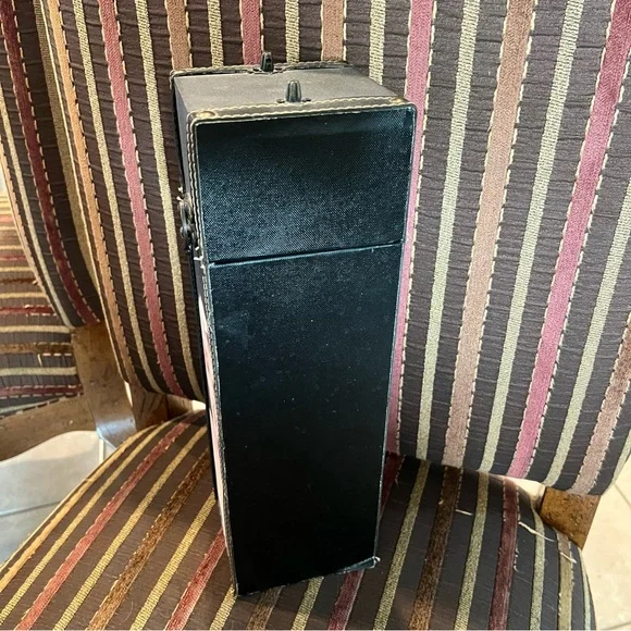 Marilyn Monroe Wine Box - Picture 3 of 5